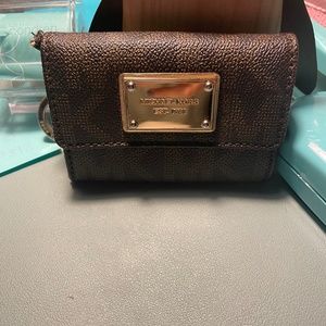 Used Michael Kors wallet with keyring